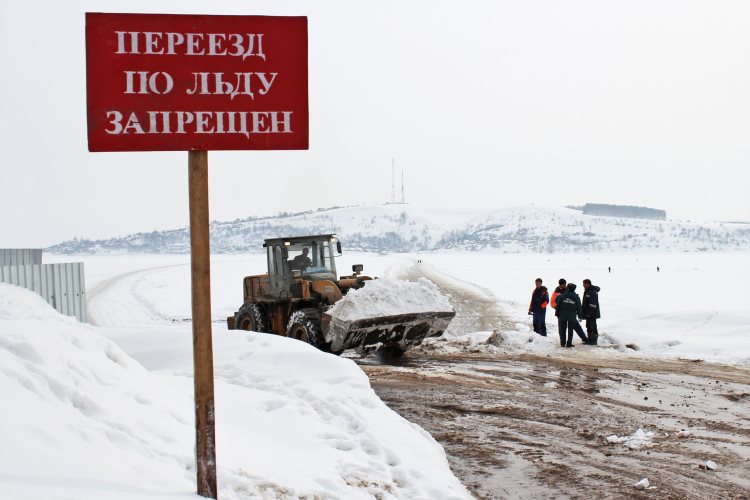 В России узаконят лед и снег. В качестве «стройматериалов» для дорог.